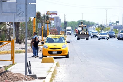 Los transportistas pidieron a las autoridades municipales a continuar con la revisión a taxistas que operen de manera irregular.