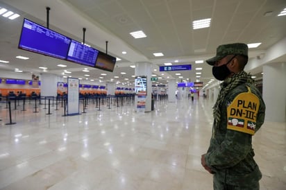 A las 7:00 de la mañana se redujeron los vientos del huracán 'Delta' a categoría 2, por lo que se encuentran entre 300 y 160 kilómetros por hora. (EFE)