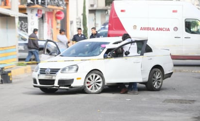 Elementos estatales acudieron a un llamado de C4 que advertía sobre la presencia de hombres armados cerca de la Plaza Fiesta, por lo que se trasladaron a la zona y visualizaron sobre la avenida Bahía Santa María una camioneta abandonada.
(ARCHIVO)