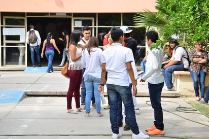 Los estudiantes de la Facultad de Ciencias Políticas y Sociales podrían regresar en grupos reducidos. (EL SIGLO DE TORREÓN)