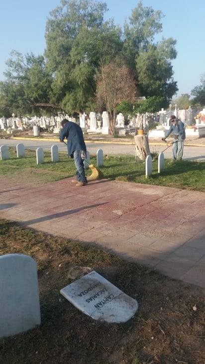 A partir del día 15 de octubre las puertas de los panteones de Gómez Palacio se encontrarán abiertas.