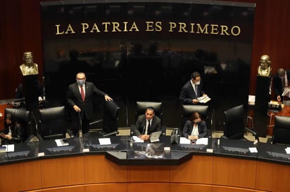  La Mesa Directiva del Senado de la República desestimó la solicitud de realizar un Parlamento Abierto para consultar sobre la extinción de 109 fideicomisos y fondos públicos, denunciaron senadores del bloque de contención integrado por el PRI, PAN, MC y PRD. (ARCHIVO)