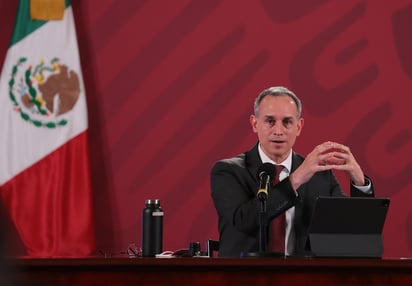 “Los panteones en México son sitios de congregación, no hay duda que esos se vuelven espacios de riesgo y de contagio, por lo tanto, en lo general la recomendación es evitar confluir y que se tomen las decisiones administrativas desde los municipios'.
(ARCHIVO)