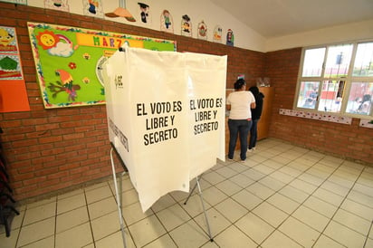 En este sentido, dijo que en La Laguna fue donde se dieron los porcentajes más altos de votación de todo el estado, e incluso en el distrito 9 la participación subió de 37% a 44% respecto al 2014.
(ARCHIVO)