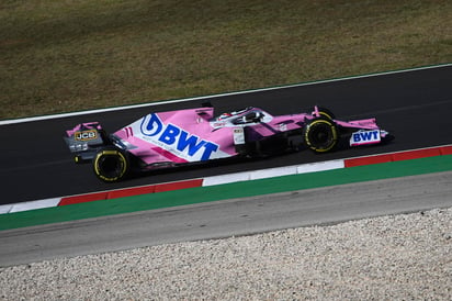 'Checo' Pérez (Racing Point) reconoció que en su equipo empezaron 'totalmente perdidos' el Gran Premio de Portugal. (EFE)