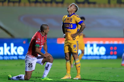 La noche de este sábado los Bravos de Juárez visitaron el estadio Universitario para empatar 1-1 con los Tigres de UANL en partido correspondiente a la jornada 15 del torneo Guard1anes. (ARCHIVO)