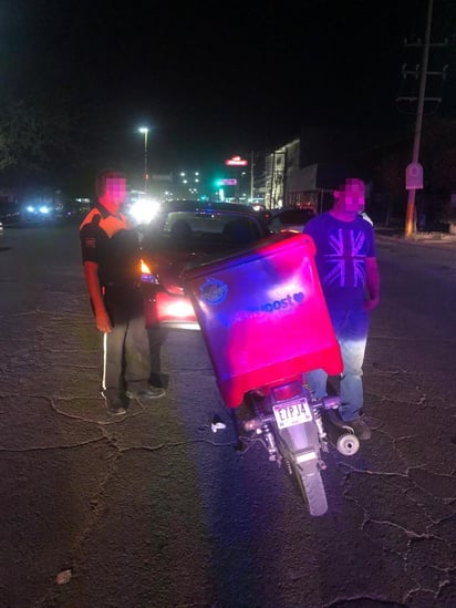 Los hechos se registraron cerca de las 20:20 horas del viernes sobre la calle Cinco de Mayo y la avenida Ingenieros de GP. (EL SIGLO DE TORREÓN)