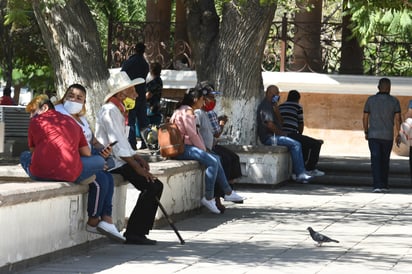 Las autoridades han reiterado el llamado a la población para no salir de casa si no es necesario y de esta manera contener los casos.