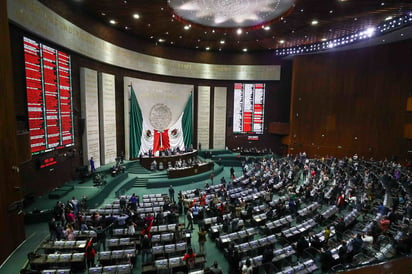 Esta reforma, que ya fue enviada al Senado, fue aprobada con 242 votos a favor, cinco abstenciones y siete en contra.