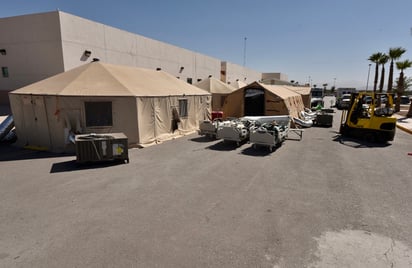 El Hospital Móvil también cuenta con ventiladores y respiradores para los pacientes COVID. (EL SIGLO DE TORREÓN)