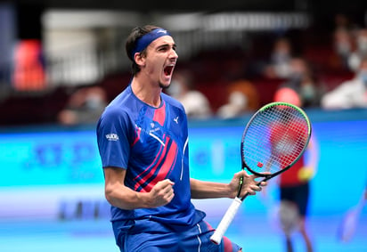 Lorenzo Sonego venció 6-3, 6-4 a Dan Evans.