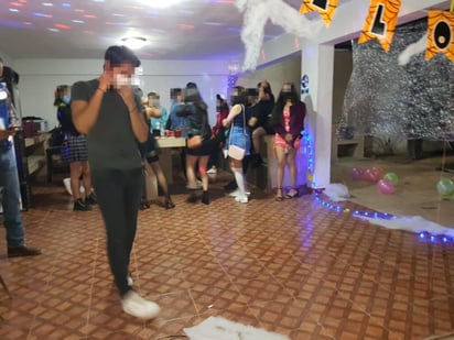 En medio de la crisis por la pandemia, se reportaron 234 fiestas en domicilios particulares y quintas en Torreón, este fin de semana. (EL SIGLO DE TORREÓN)                                                                                                                         