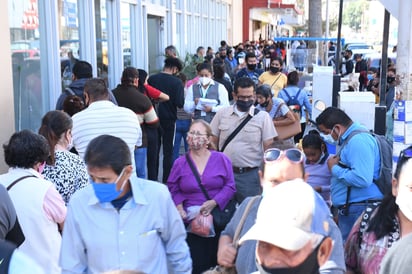 La tasa de contagios en La Laguna se ubica por encima de la de Coahuila y Durango; pide CCI limitar la movilidad a lo necesario. (EL SIGLO DE TORREÓN)