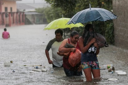 Se espera que 'Eta' se vuelva a fortalecer en el Caribe. (AP) 