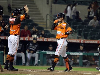 El hermosillense Norberto Obeso encabeza la liga en cuanto al promedio de bateo, jugando para los Naranjeros de Juan Navarrete.