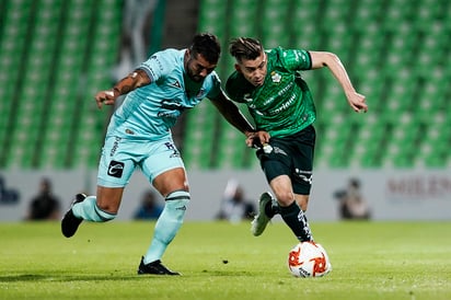 Los Guerreros de Santos Laguna se impusieron 4-0 con autoridad al cuadro de Mazatlán FC, logrando amarar los primeros sitios del repechaje para poder recibir el único partido del repechaje. (ARCHIVO)