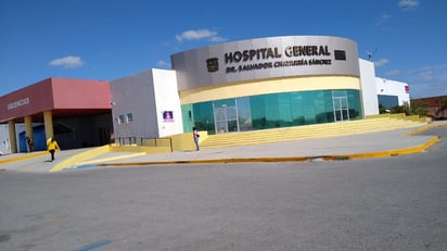 Tras recibir la atención necesaria y descartar cualquier complicación, la joven mujer migrante de Honduras que fue rescatada del río Bravo prácticamente en trabajo de parto, dio a luz en el Hospital General “Dr. Salvador Chavarría Sánchez” y tras permanecer en observación, fue dada de alta. (RENÉ ARELLANO)