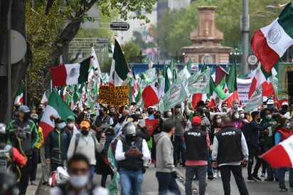 Gilberto Lozano, líder del Frente Nacional Anti-AMLO (Frenaaa), convocó a los ciudadanos a realizar un 'paro económico nacional' para que no paguen impuestos y de esa manera el gobierno federal no recaude dinero. (EL UNIVERSAL)