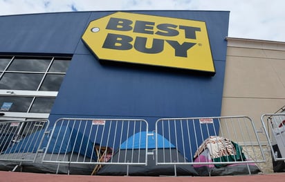 A pesar de que Best Buy dejará el mercado mexicano, la Procuraduría Federal del Consumidor (Profeco) informó que acordará un plan de acción con la cadena de tiendas para vigilar que la empresa respete los derechos del consumidor. (ARCHIVO)