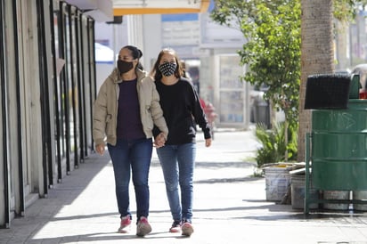 El Sistema Nacional Epidemiológico informó que este domingo iniciará el descenso de temperaturas en la región sureste de Coahuila. Se pronostican lluvias. (ARCHIVO) 