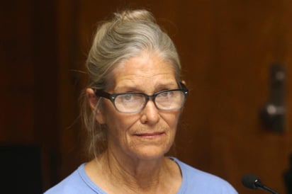 El gobernador de California, Gavin Newson, ha revocado la libertad condicional de Leslie Van Houten, integrante de la “familia” de Charles Manson, la cuarta ocasión que un gobernador ha impedido su liberación. (ESPECIAL)