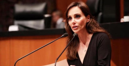 Lilly Téllez exhibió la iniciativa del senador Narro Céspedes, que reforma diversas disposiciones del Artículo 27 de la Constitución. (ARCHIVO)