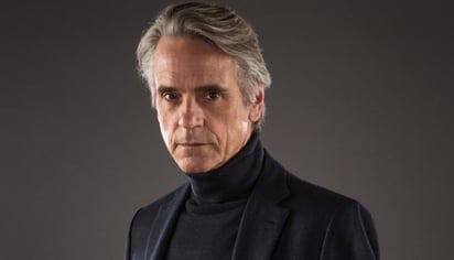 El británico Jeremy Irons se unirá a Lady Gaga en 'Gucci', una potente película que está preparando Ridley Scott sobre el asesinato del famoso diseñador y en cuyo estelar elenco ya figuran Al Pacino, Adam Driver y Jared Leto. (Especial) 