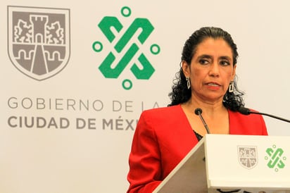 La titular de la Secretaría de Salud de la Ciudad de México, Oliva López Arellano, reconoció el agotamiento del personal médico que se encuentra en la primera línea de batalla para combatir el coronavirus ante el incremento en las hospitalizaciones. (ARCHIVO)