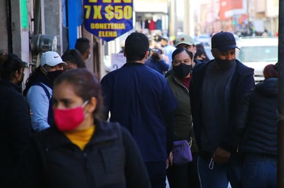 El estado de Durango podría regresar a color rojo en el Semáforo Epidemiológico debido a la alta movilidad que se ha registrado en los últimos días, mencionó la Secretaría de Salud estatal.