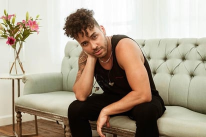 La canción Carita de inocente hizo a su compositor, productor e intérprete Prince Royce merecedor de un reconocimiento Guinness World Records al convertirse en el tema musical con la mayor cantidad de semanas en el número uno de la lista Billboard Tropical Airplay.  (ESPECIAL) 