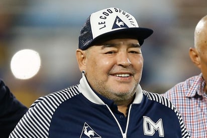 Diego Maradona no había consumido drogas ni alcohol cuando falleció el 25 de noviembre, según determinaron los peritajes sobre su cuerpo. Pero las adicciones que lo persiguieron durante años castigaron su salud y no habría recibido el tratamiento médico adecuado. (AGENCIAS)