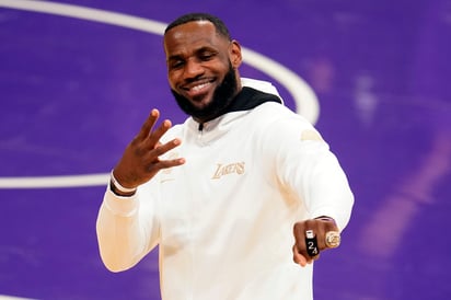 LeBron James y los Lakers recibirán a los Mavericks.