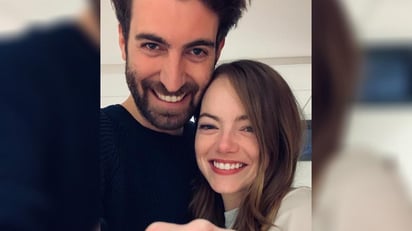 La actriz estadounidense Emma Stone está esperando a su primer hijo con su esposo Dave McCary, el escritor de Saturday Night Live, con quien contrajo matrimonio en 2020.  (ESPECIAL) 