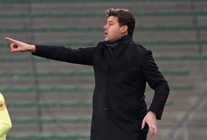 Mauricio Pochettino dirigió su primer partido con el PSG, que no pasó del empate a un tanto en su visita al Saint Etienne. (AP)