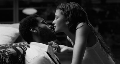 Zendaya y John David Washington se convirtieron en tendencia en redes sociales con el lanzamiento del tráiler de Malcolm & Marie (Malcolm y Marie), filme que llegará a Netflix en febrero. (TWITTER)   