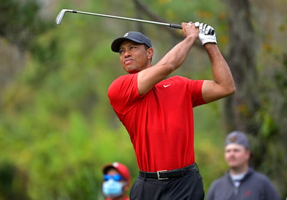 Para ser un hombre que apareció en televisión por primera vez a los 2 años, para mostrarle a Bob Hope cómo le pegaba a la pelota de golf, el público en realidad sabe muy poco de Tiger Woods. (AGENCIAS / AP) 
