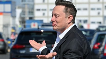 Esta semana Elon Musk se convirtió en el hombre más rico del mundo con una fortuna calculada en más de 188 mil millones de dólares, superando a Jeff Bezos, el fundador y director ejecutivo de Amazon, que ocupaba el puesto desde 2017. (Especial) 