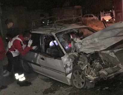 Resultó lesionado junto con dos personas que lo acompañaban. (EL SIGLO DE TORREÓN)