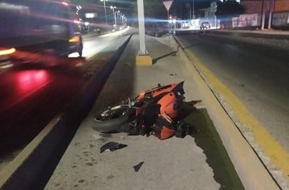 El joven se puso agresivo con los elementos de las distintas corporaciones presentes, a quienes presuntamente insultó y amenazó. (EL SIGLO DE TORREÓN)