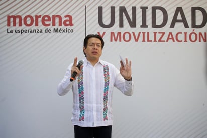 El dirigente nacional de Morena, Mario Delgado, recalcó que no van a permitir que nadie silencie al presidente Andrés Manuel López Obrador, al asegurar que 'ahora los conservadores junto con el INE pretenden callar al Presidente en las mañaneras'. (ARCHIVO)