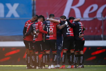 El empate de último minuto del pasado sábado, así como haber anotado su primer gol de la campaña tras cinco jornadas, le dio a los jugadores del Atlas como premio dos días de descanso y este martes regresaron a la actividad, pensando ya en su siguiente partido, el cual será el próximo lunes ante los Tuzos del Pachuca. (JAM MEDIA)
