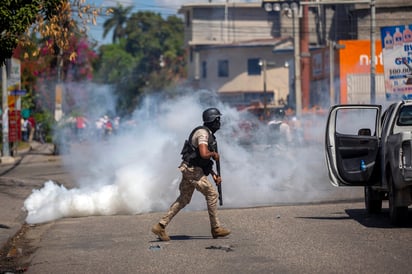 La oposición realizó la primera manifestación organizada después de desatarse la crisis. (AP) 