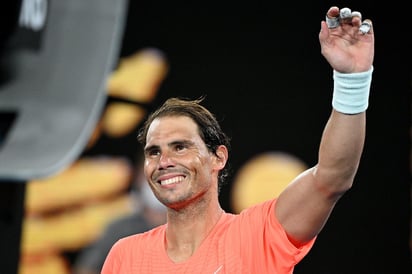 Nadal certificó su pase a la tercera ronda en Melbourne Park por decimoquinta vez y consiguió mantener a cero el número de derrotas acumuladas en encuentros de segunda ronda a orillas del Yarra.
(EFE)