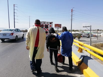 Los hechos se registraron cerca de las 14:00 horas sobre el bulevar Torreón Matamoros, en la parte alta del paso elevado, en los límites entre los dos municipios.