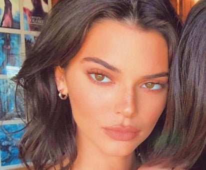 Este fin de semana en redes sociales, Kendall Jenner de 25 años de edad ha permanecido en las principales posiciones de tendencias a nivel mundial por unas recientes fotografías de San Valentín.  (Instagram) 