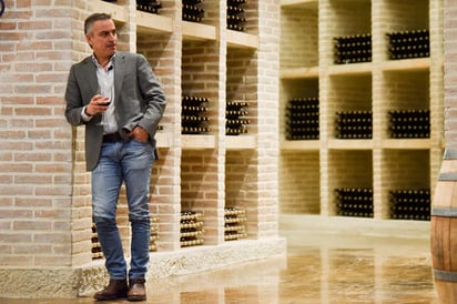 Alberto Villarreal aseguró que hoy en día México cuenta con excelentes vinos como los de Baja California y los de Parras de la Fuente. (ÉRICK SOTOMAYOR)