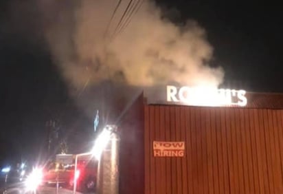 El restaurante agradeció la atención de los bomberos. (INTERNET)