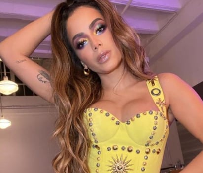 Anitta, la reina brasileña del pop, celebrará este martes su particular Carnaval a través de un concierto virtual en las redes sociales en un año en el que Brasil se ha quedado sin el tradicional festejo en las calles por el impacto del coronavirus. (Especial) 