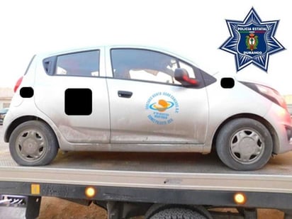 Una de las unidades aseguradas es un Hyundai Atos de color blanco empleado como taxi de la base CTM. (EL SIGLO DE TORREÓN)