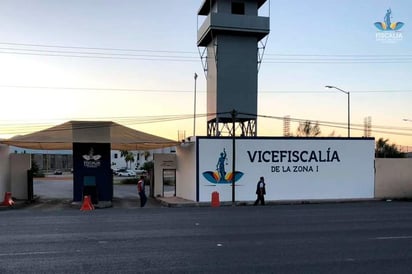 La menor y su mamá fueron trasladadas a las instalaciones de la Vicefiscalía General del Estado de Durango, región Laguna, para dar inicio al proceso legal correspondiente. (EL SIGLO DE TORREÓN)